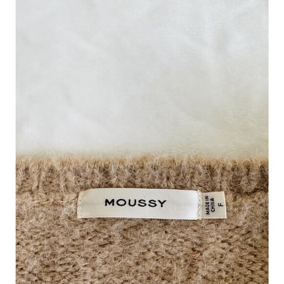 Moussy Womens One Size Long Sleeve Button Up Cardigan Sweater Beige Fuzzy - Picture 4 of 8